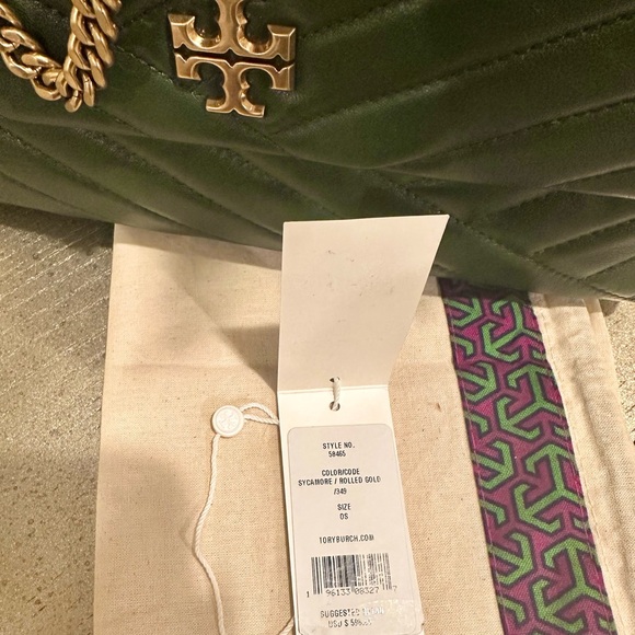 Tory Burch Kira Chevron Convertible Shoulder Bag in Green / Sycamore - Picture 3 of 14
